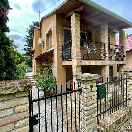 Hébergement de vacances Rozsa *